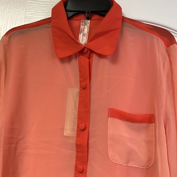 Roman Fashion sheer two-tone orange button down. S. - Picture 2 of 5
